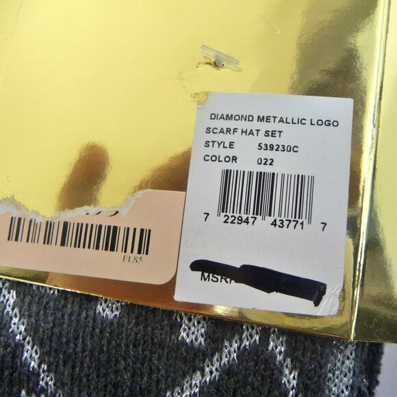 MICHAEL KORS SCARF AND HAT SET LOGO - Picture 5 of 6